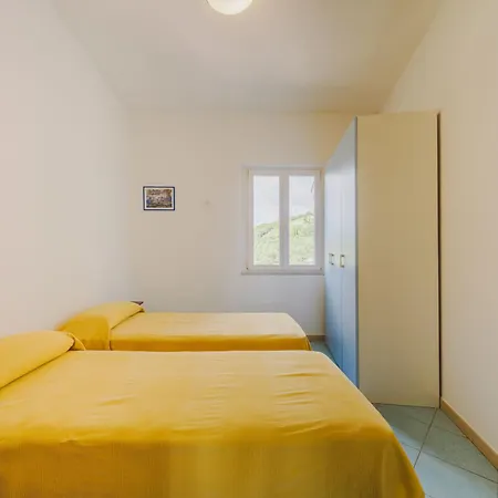M'illumino D'immenso By Interhome